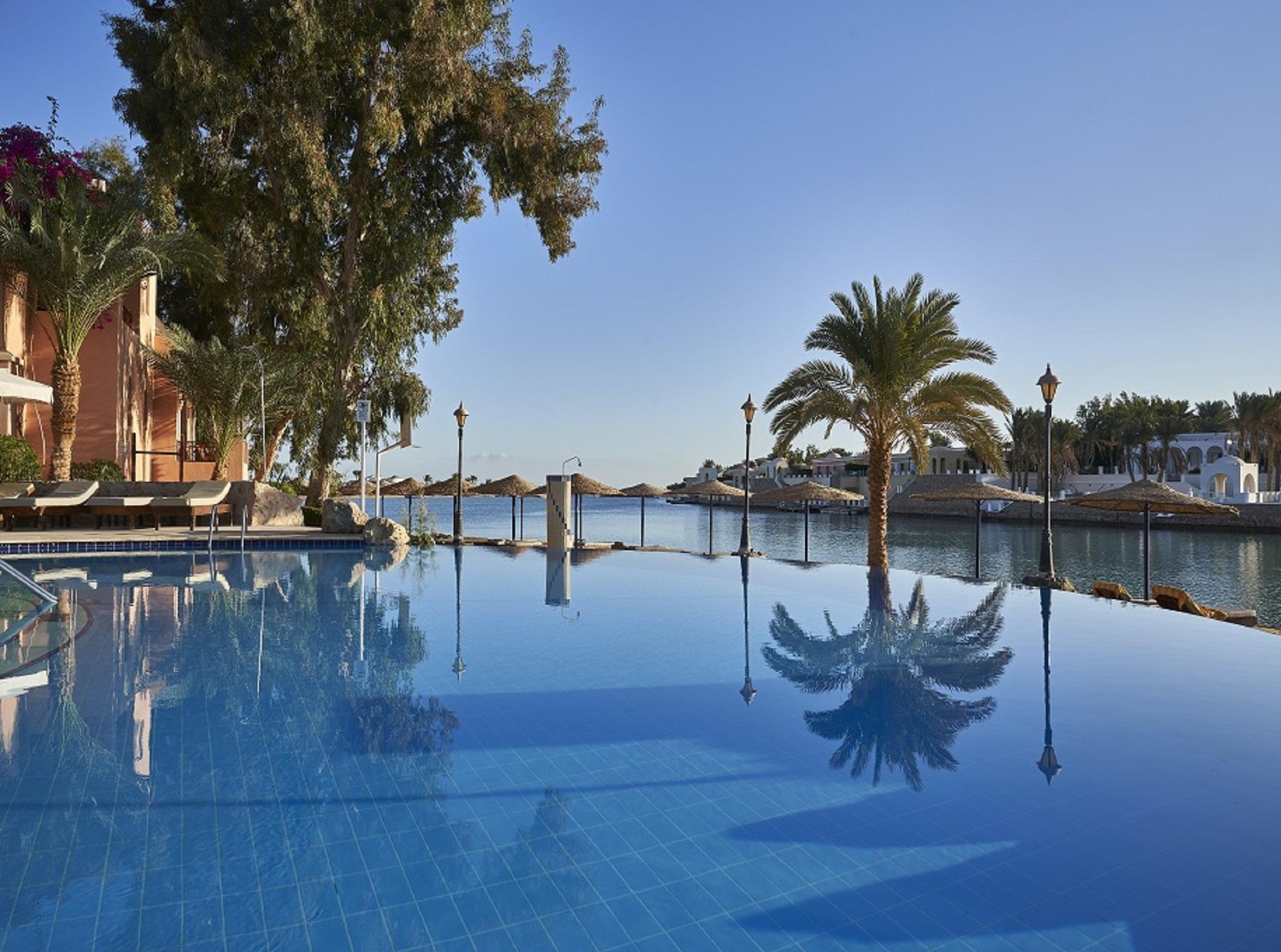 Hotel Sultan Bey Resort Gurdaka Kültér fotó
